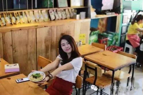 吃瓜烧烤店老板娘网红,从街头摊贩到网络红人的逆袭之路  第2张